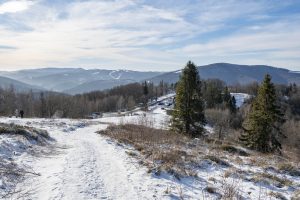 równica szlaki - widok ze szczytu